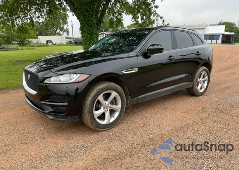 2017 Jaguar F-Pace Premium z USA, uszkodzony, nr VIN SADCJ2BN9HA096252